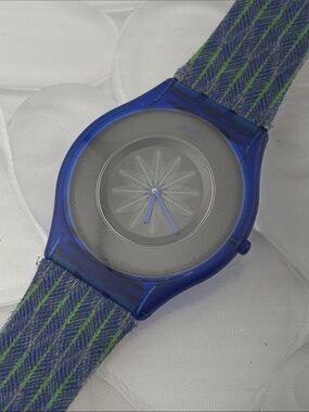 Swatch Watch - SFS102 - BREEZY FEATHER